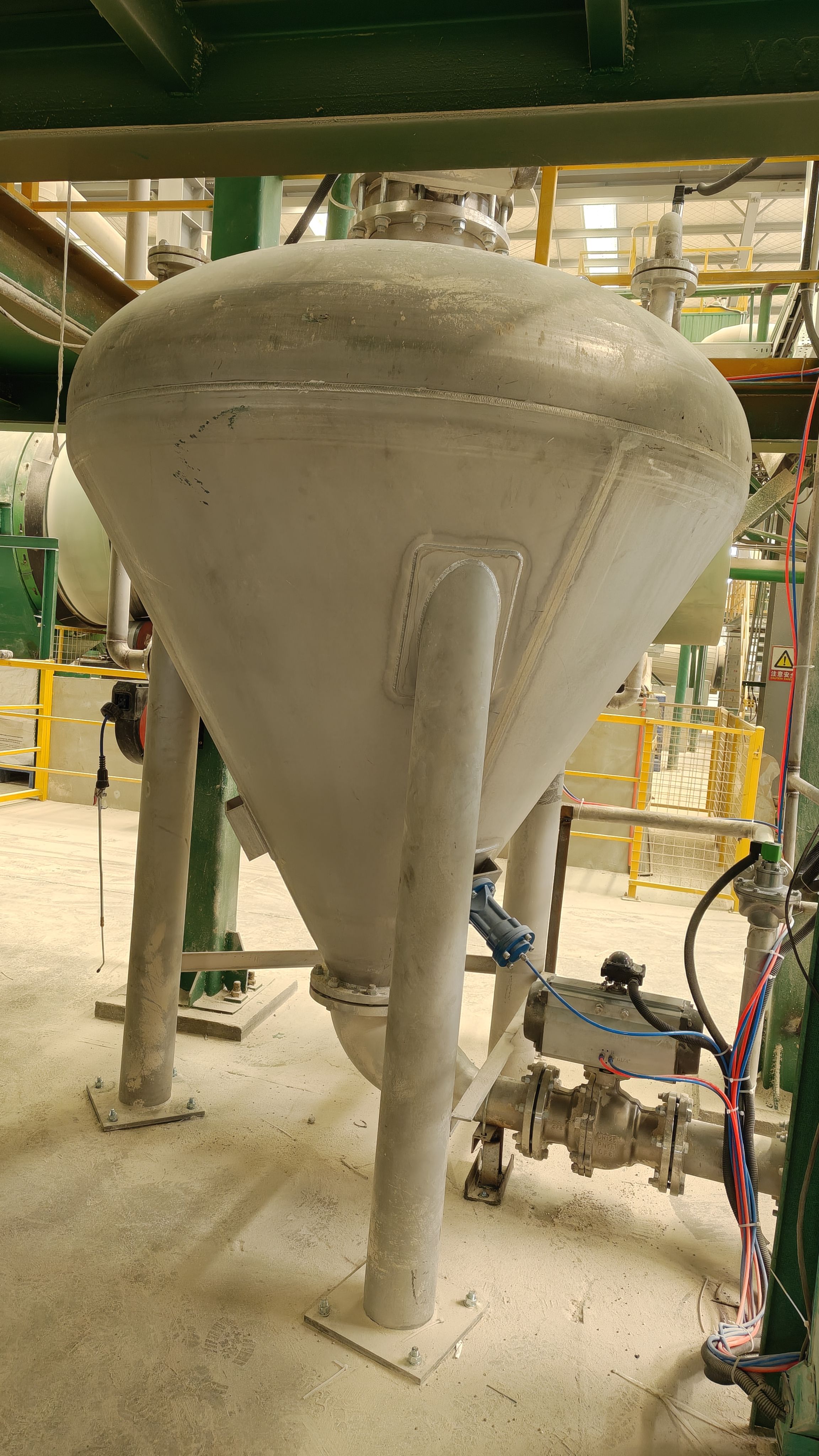 美盛化肥煙臺公司硫酸鉀鎂脈沖料栓密相低速氣力輸送倉泵